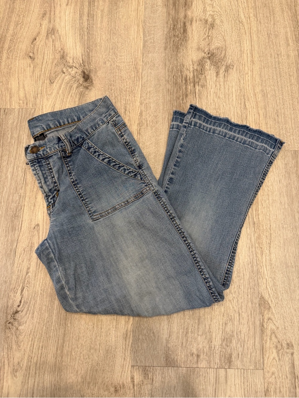 Polo Ralph Lauren Size 4 Cropped Flare Jeans Y2K Light Wash